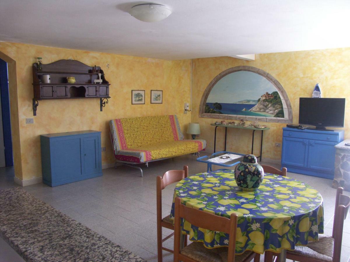 Апартаменти Locanda Del Pescatore Palmadula Екстер'єр фото