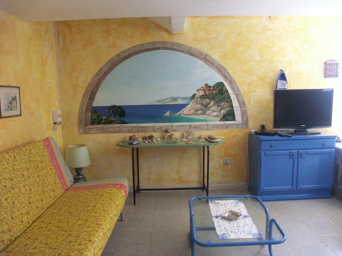 Апартаменти Locanda Del Pescatore Palmadula Екстер'єр фото